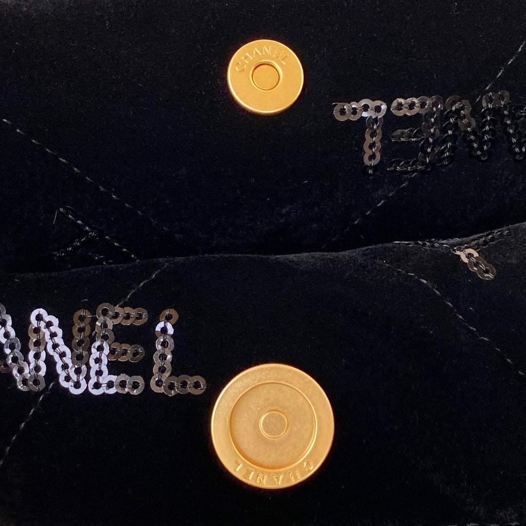 Chanel 22 Handbag AS3261 Wool Tweed Gold Metal Black Ecru