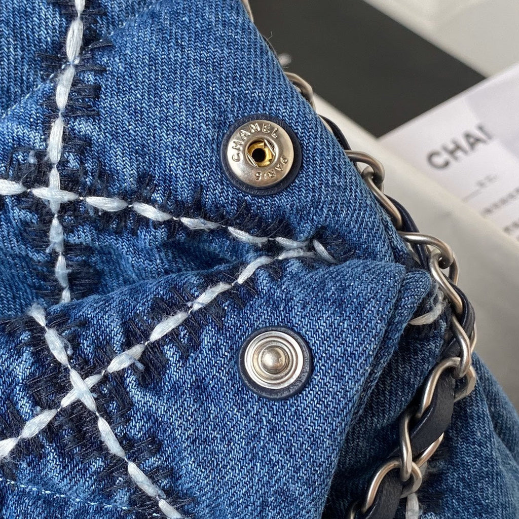 Chanel 22 Handbag AS3261 Blue Stitched Denim Silver Metal