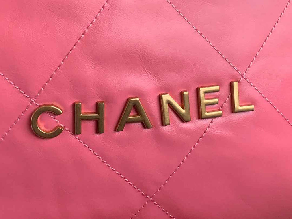 Chanel 22 Large Handbag AS3262 Shiny Calfskin Gold-Tone Metal Coral Pink
