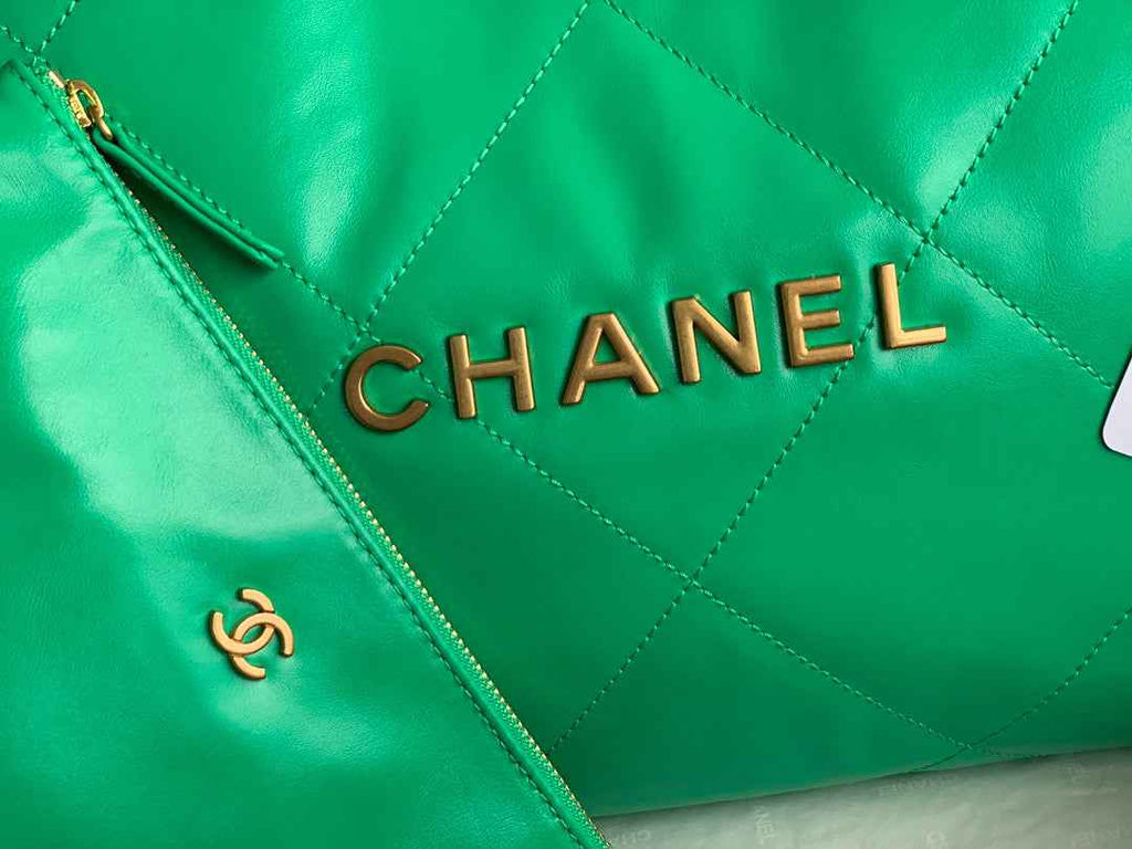 Chanel 22 Large Handbag AS3262 Shiny Calfskin Gold-Tone Metal Green