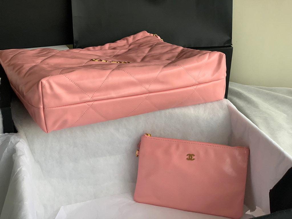 Chanel 22 Large Handbag AS3262 Shiny Calfskin Gold-Tone Metal Pink