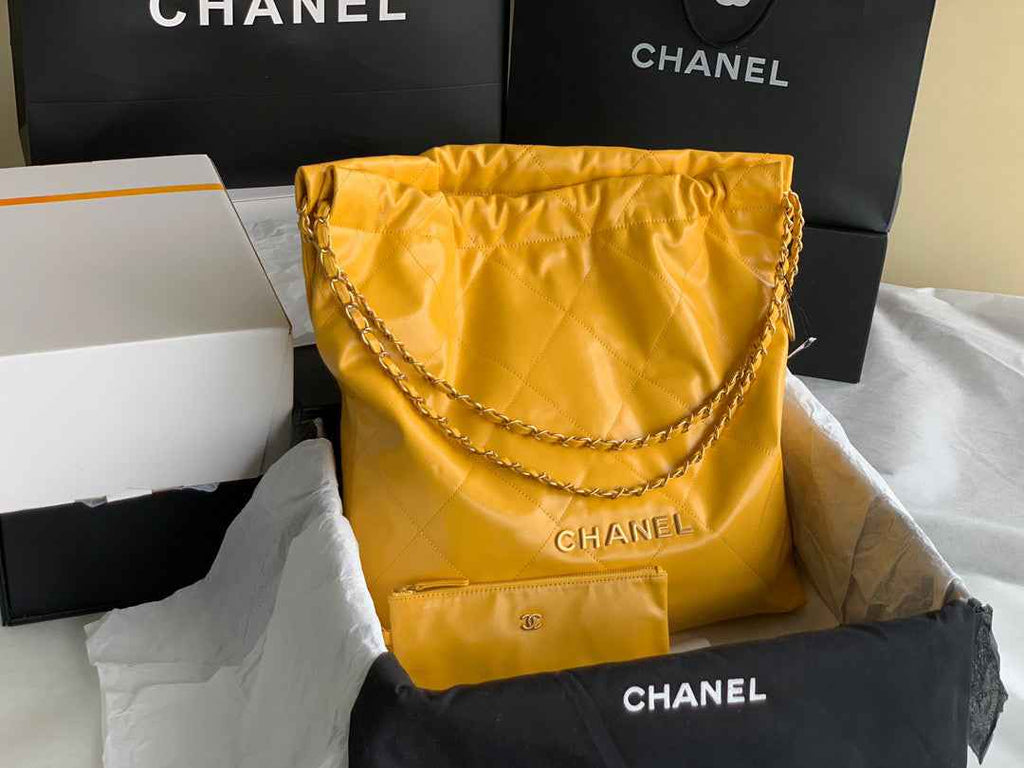 Chanel 22 Large Handbag AS3262 Shiny Calfskin Gold-Tone Metal Yellow