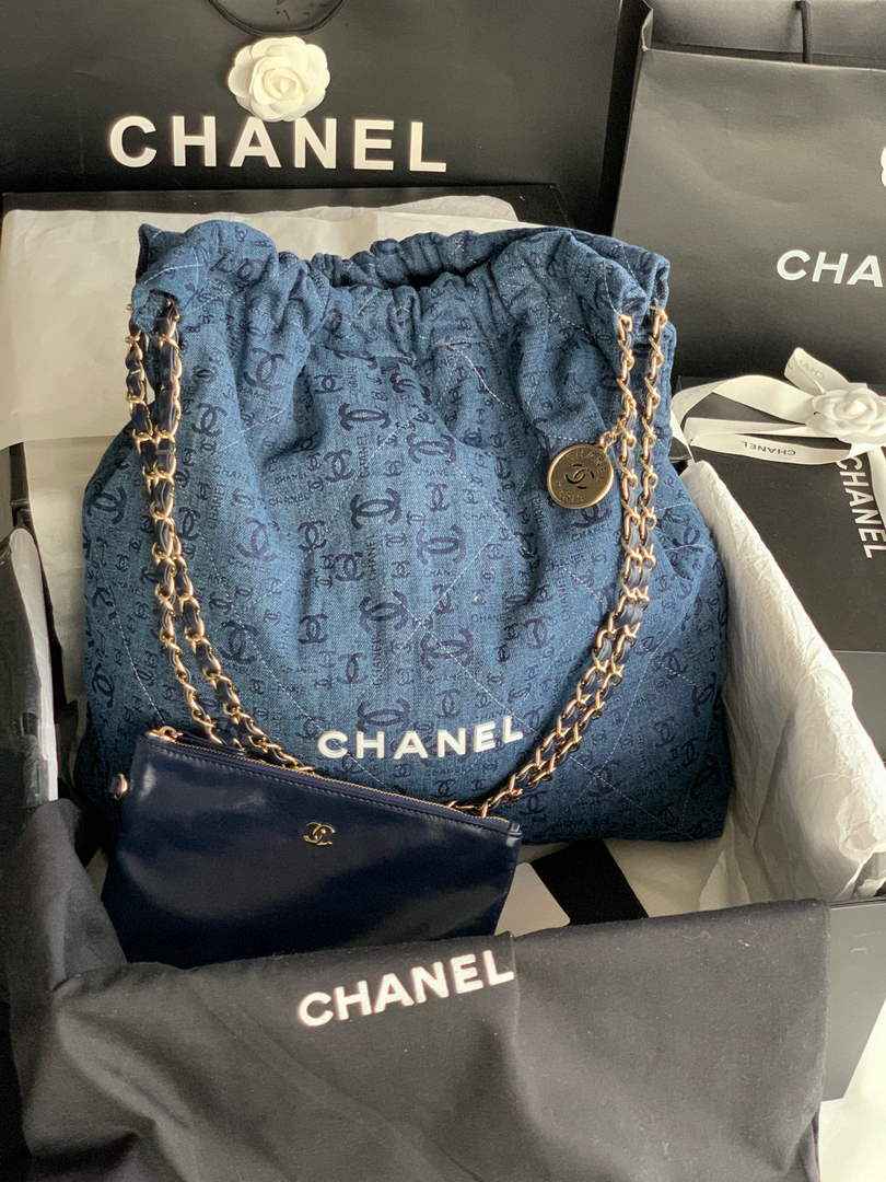 Chanel 22 Large Handbag AS3262 Clothes Gold-Tone Metal Blue logo white