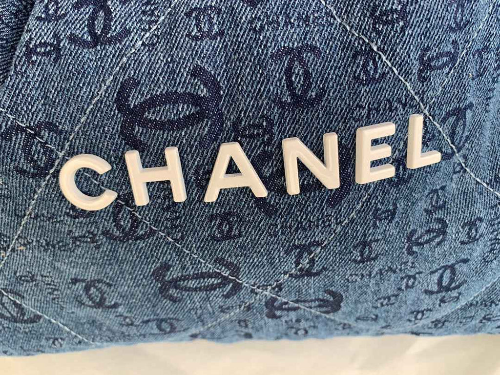 Chanel 22 Large Handbag AS3262 Clothes Gold-Tone Metal Blue logo white