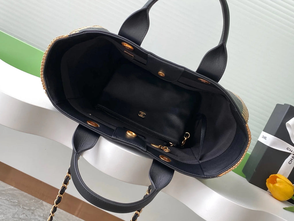 Chanel 25 Shopping Bag - Calfskin - AS3351