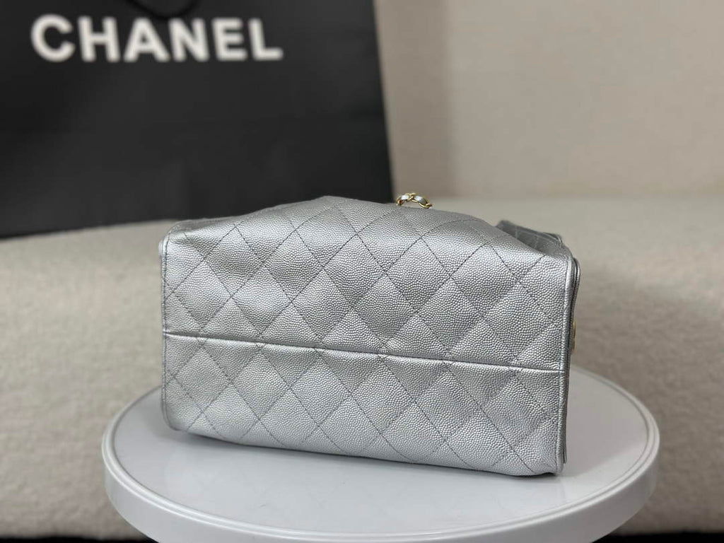 Chanel 25 small handbag, AS5293 Grained Calfskin Silver - Default Title - View 4