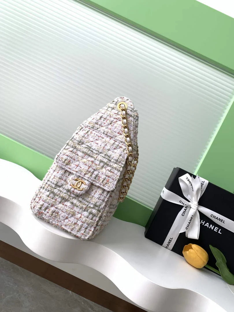 Chanel 25 small handbag, AS5293 Tweed White - Default Title - View 2