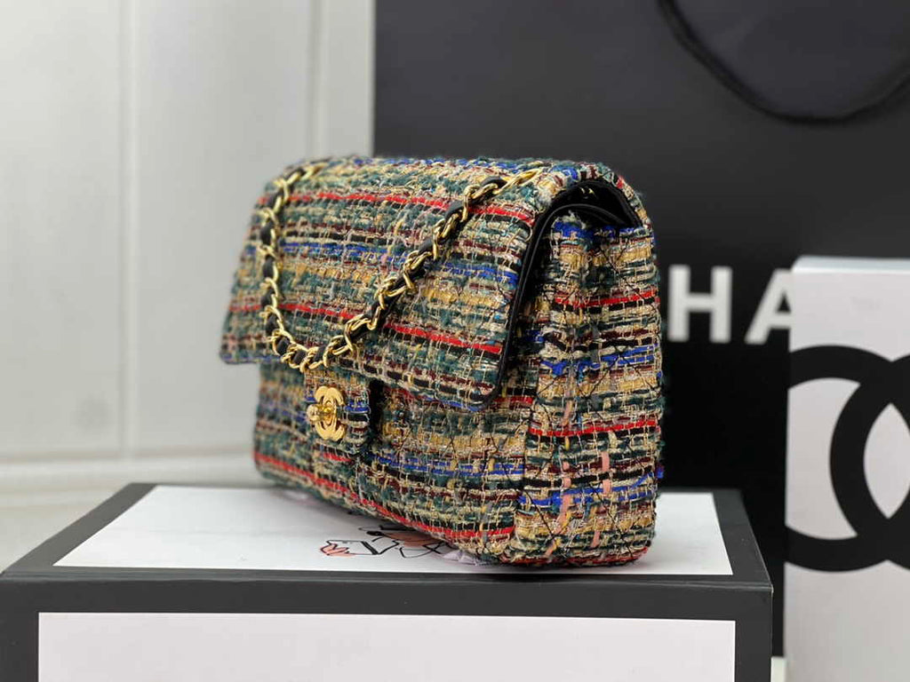 Chanel A01112 Classic Handbag Wool Tweed Gold-Tone Metal Beige Red - Default Title - View 2