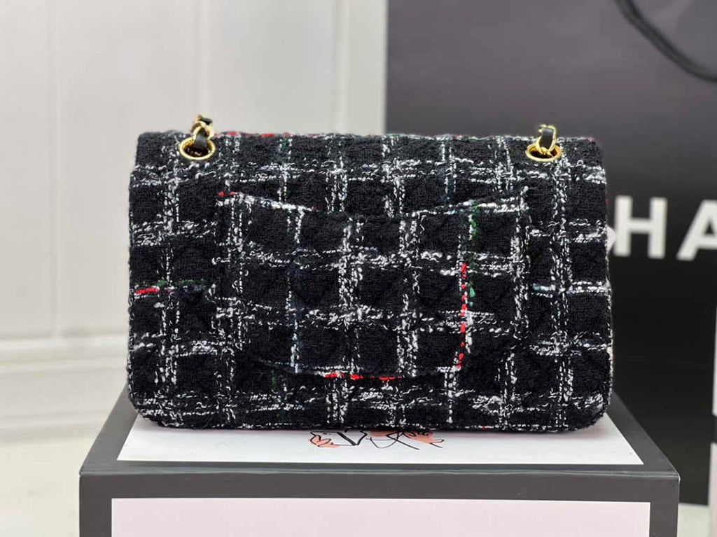 Chanel A01112 Classic Handbag Wool Tweed Gold-Tone Metal Black - Default Title - View 3