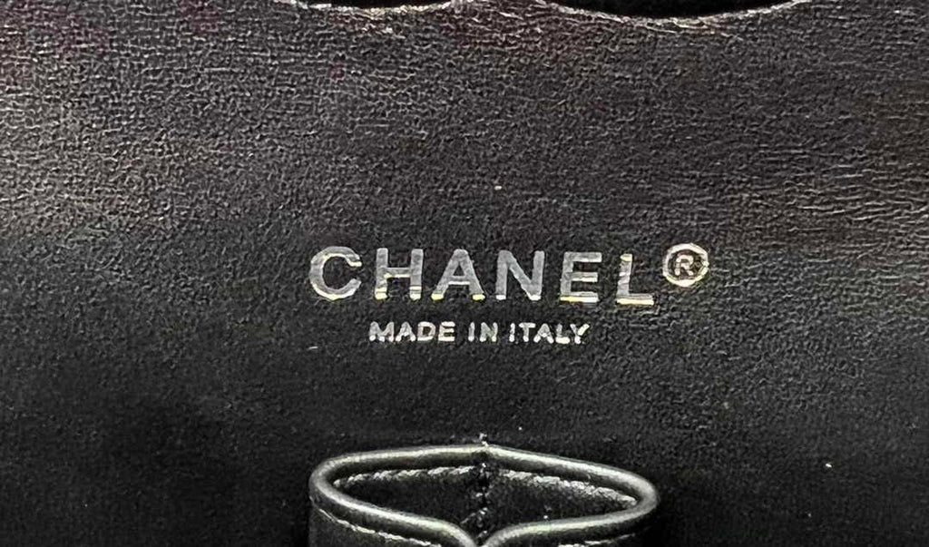 Chanel A01112 Classic Handbag Wool Tweed Gold-Tone Metal Beige Black - Default Title - View 8