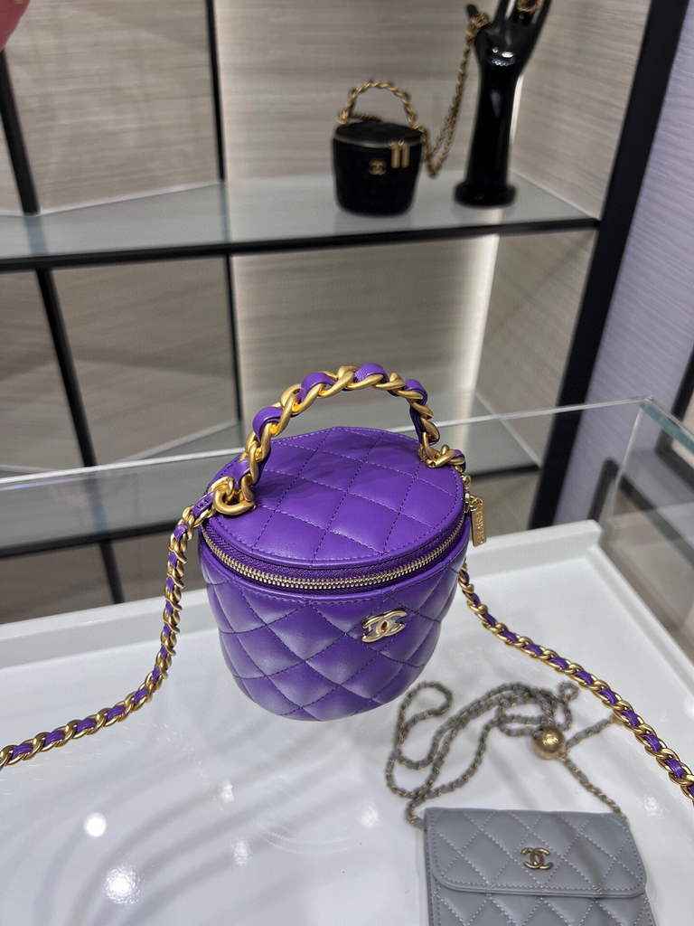 Chanel Ap2873 Vanity with Chain Patent calfskin Purple