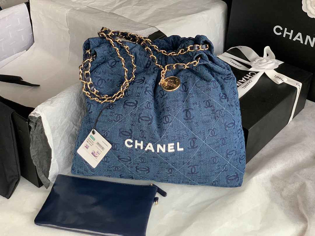 Chanel AS3261 22 Handbag Gold-Tone Metal Blue Logo white
