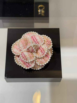 Chanel Brooch Jewelry ABH3287 - Default Title - View 1