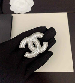 Chanel Brooch Jewelry J33487 - Default Title - View 1