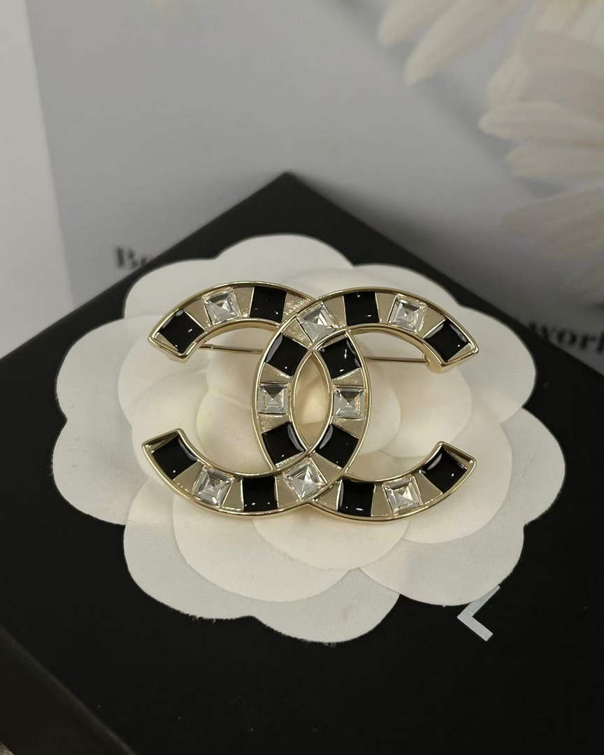 Chanel Brooch Jewelry J33420