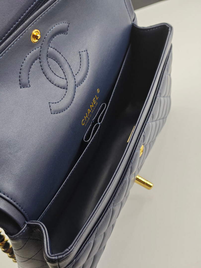 Chanel Classic Handbag, A01112 Navy Blue Lambskin Gold - Default Title - View 5