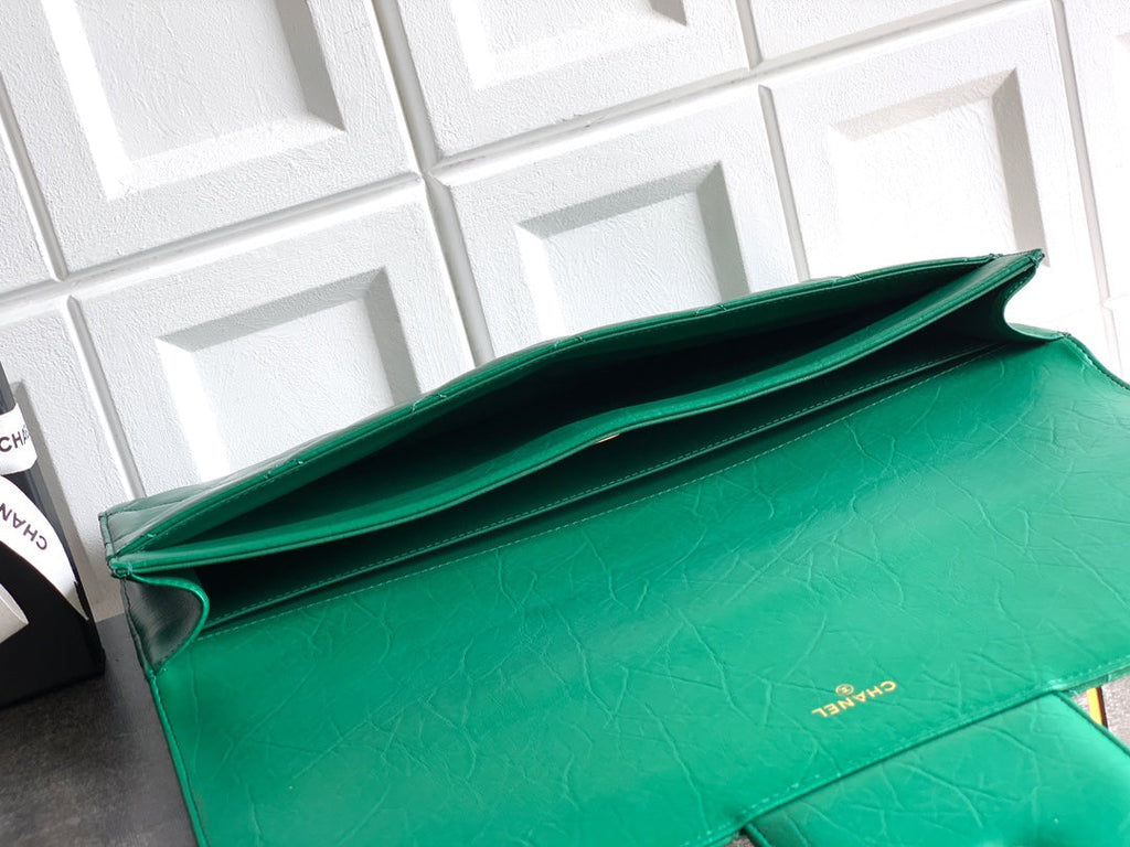 Chanel Large clutch,  Shiny crumpled calfskin, AP4944 green - Default Title - View 9