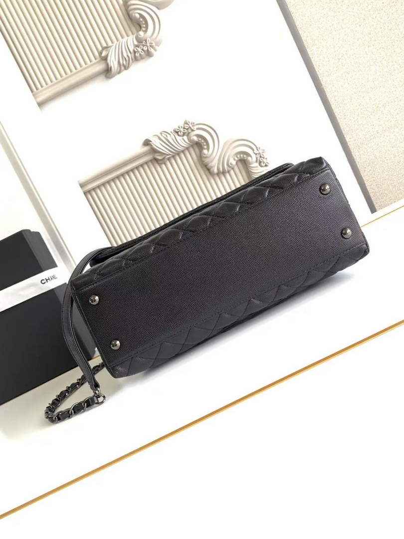 Chanel Large Flap bag with top handle A92991, Black calfskin
