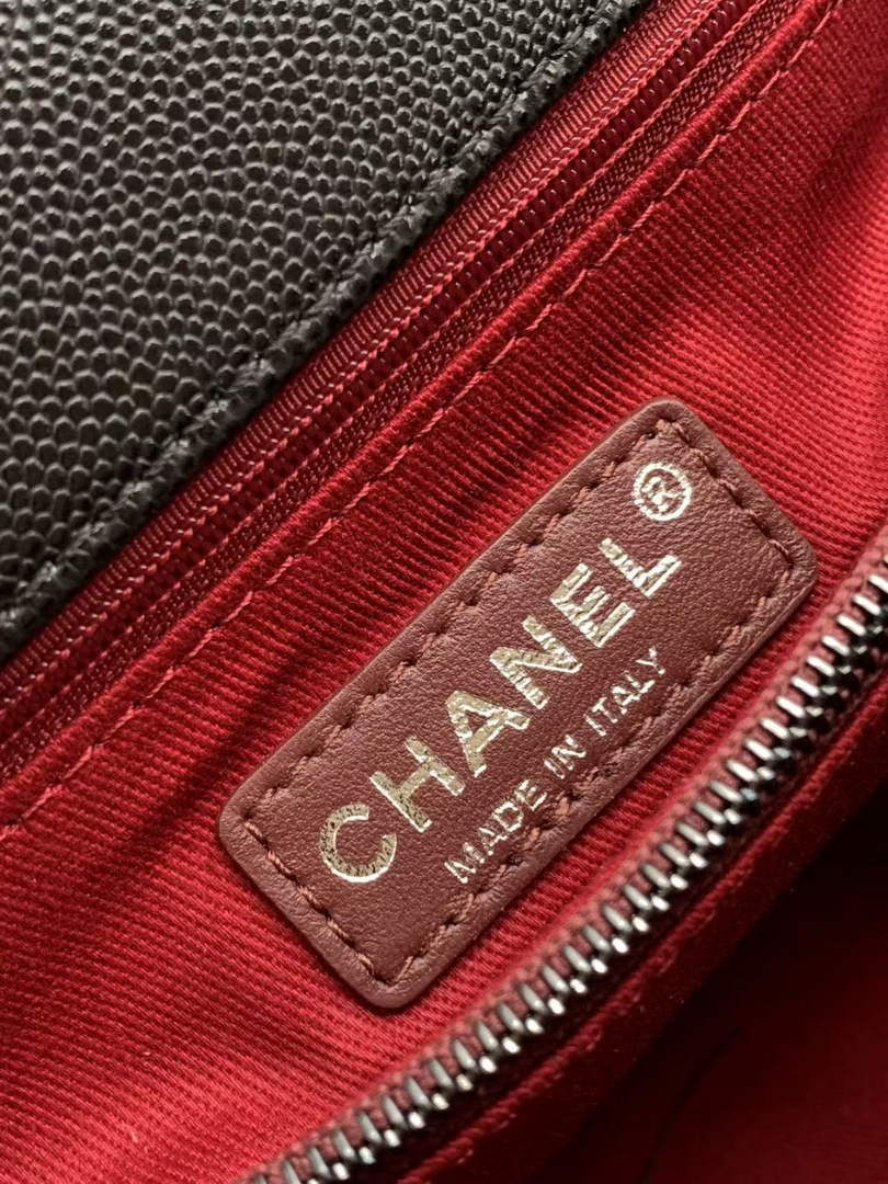 Chanel Large Flap bag with top handle A92991, Black calfskin