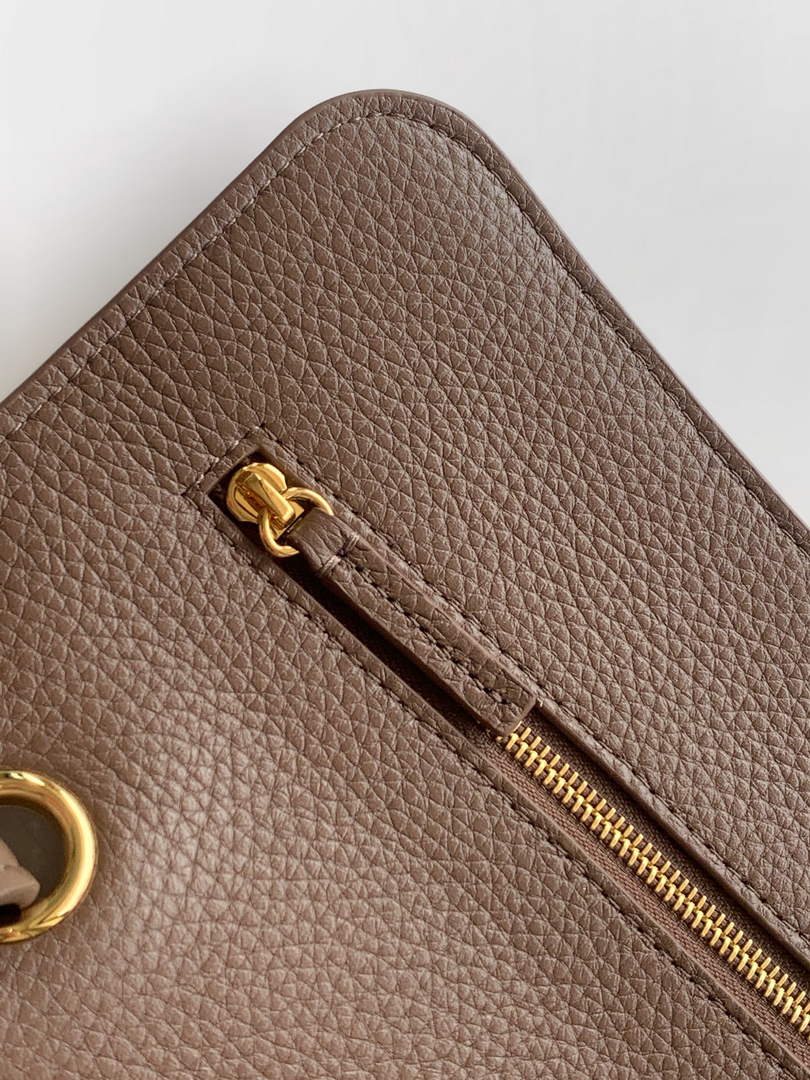 Chanel Maxi Flapbag AS6231 Grained Calfskin Light Brown Gold - Default Title - View 6