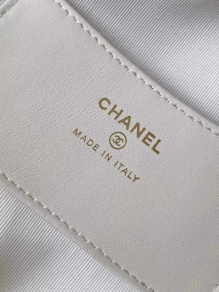 Chanel Pouch - White Grained calfskin, AP4584 imitation pearl - Default Title - View 9