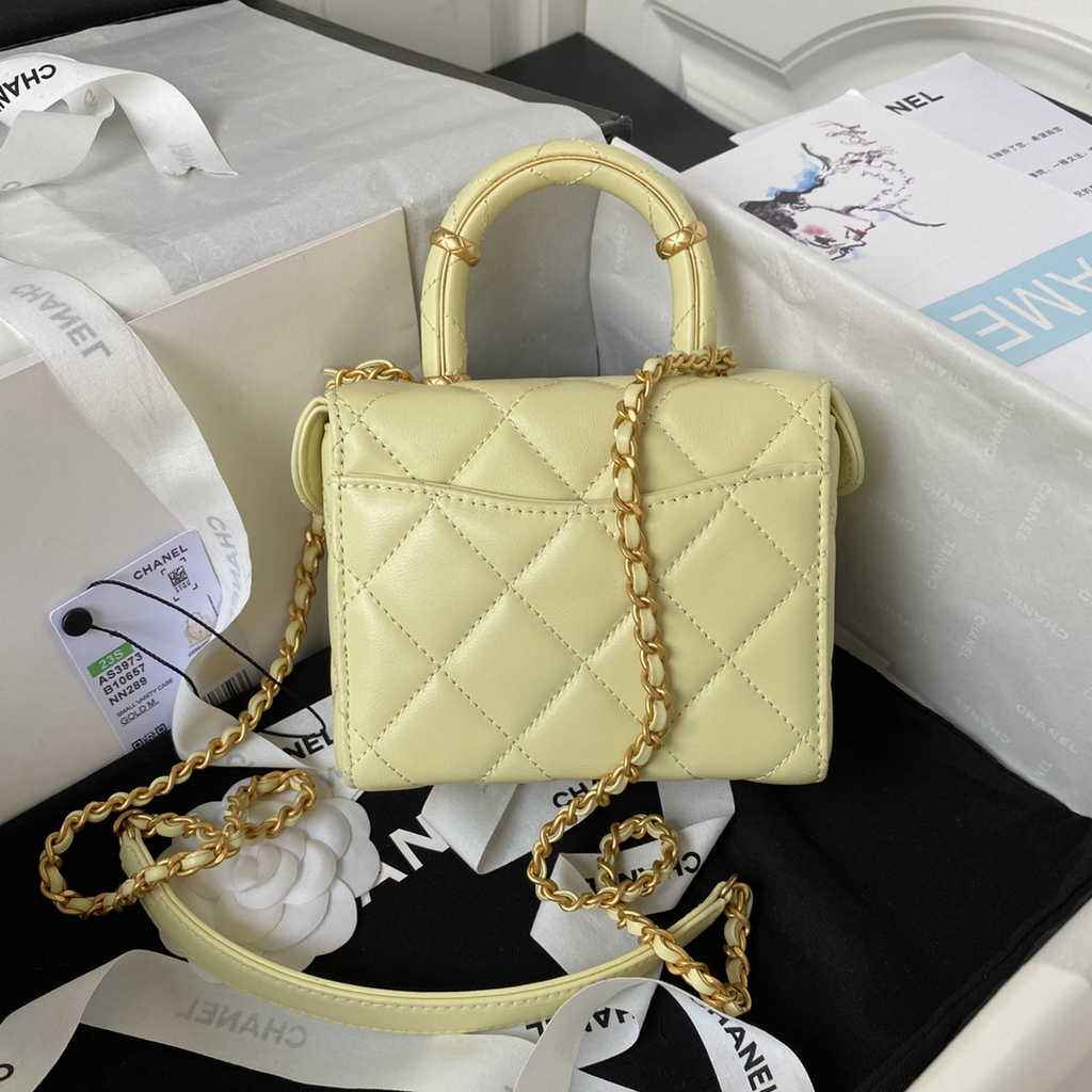 Chanel Small Vanity Case Yellow Lambskin Gold-tone Metal AS3973