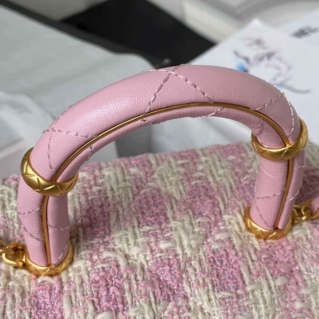 Chanel Small Vanity Case Pink Tweed Lambskin Gold-tone Metal AS3973
