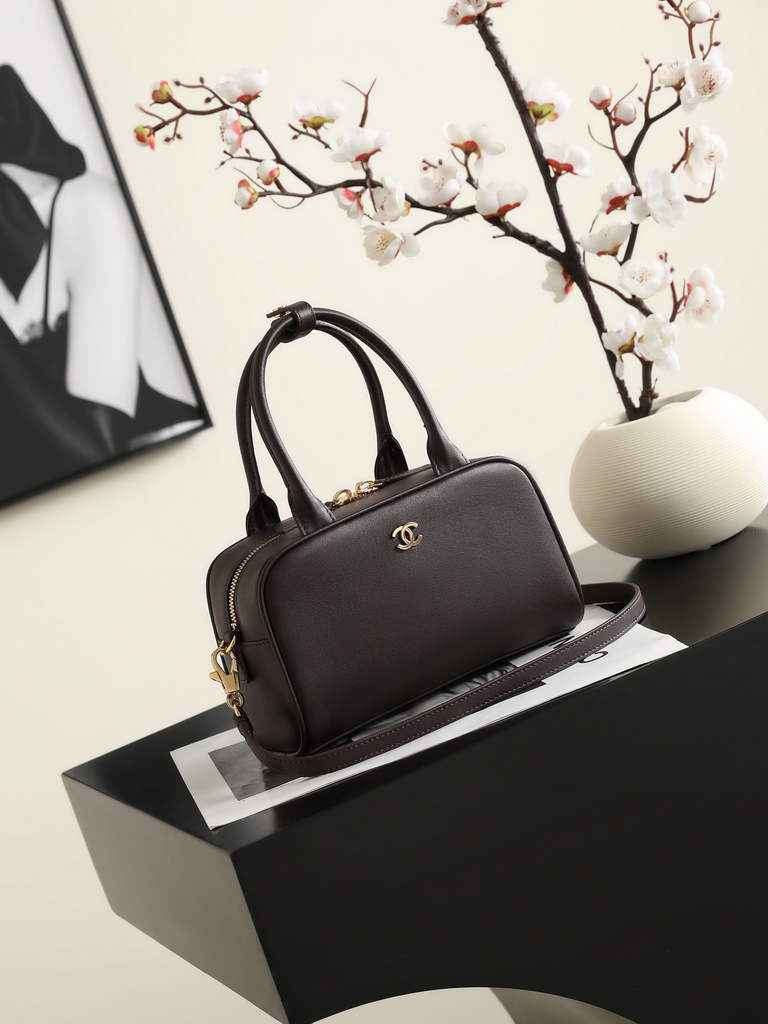 Chanel Clutch with Leather Strap, AP5528 Calfskin Coffee