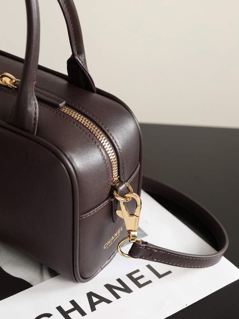 Chanel Clutch with Leather Strap, AP5528 Calfskin Coffee