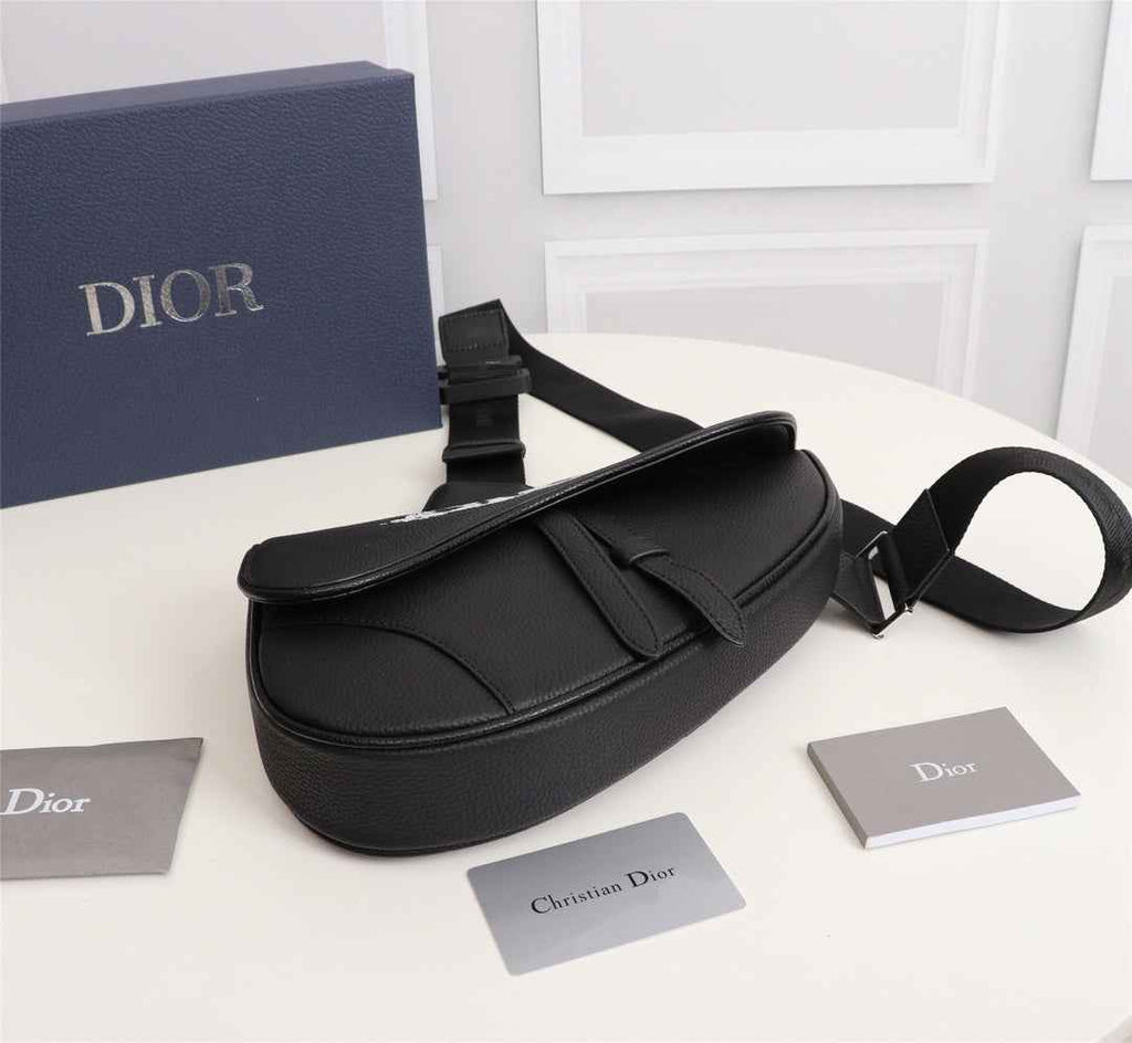 Dior 1ADPO093 Saddle Bag Black Canvas and Smooth Calfskin C - 26 x 19 x 4.5 cm / Black - View 3