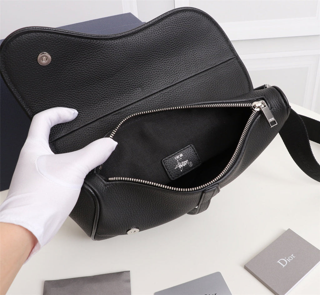 Dior 1ADPO093 Saddle Bag Black Canvas and Smooth Calfskin C - 26 x 19 x 4.5 cm / Black - View 8