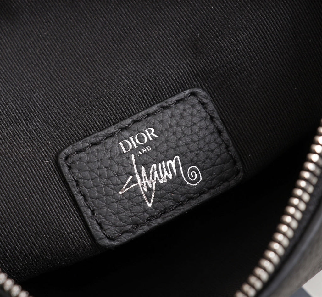 Dior 1ADPO093 Saddle Bag Black Canvas and Smooth Calfskin C - 26 x 19 x 4.5 cm / Black - View 9