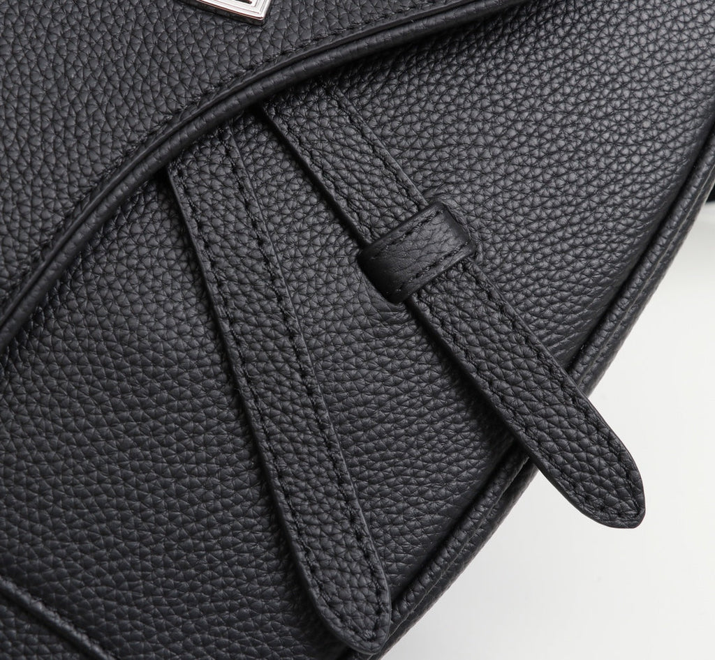 Dior 1ADPO093 Saddle Bag Black Canvas and Smooth Calfskin D - 26 x 19 x 4.5 cm / Black - View 6