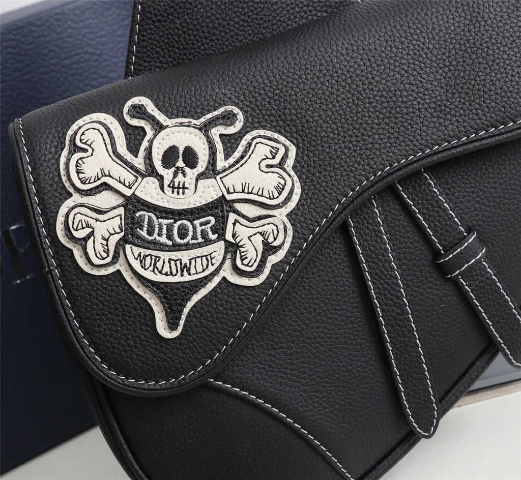Dior 1ADPO093 Saddle Bag Black Canvas and Smooth Calfskin BB - 26 x 19 x 4.5 cm / Black - View 6