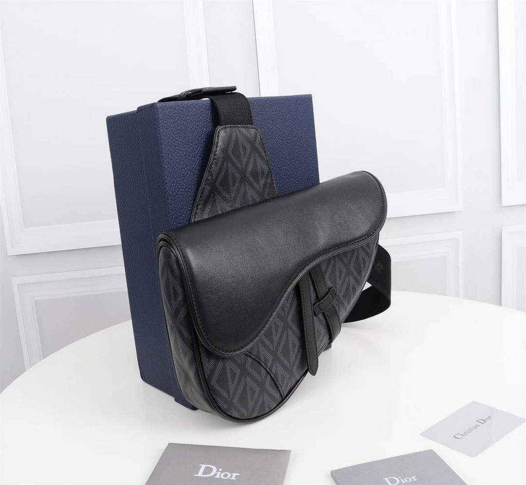 Dior 1ADPO093 Saddle Bag Black CD Diamond Canvas and Smooth Calfskin - 26 x 19 x 4.5 cm / Black - View 4