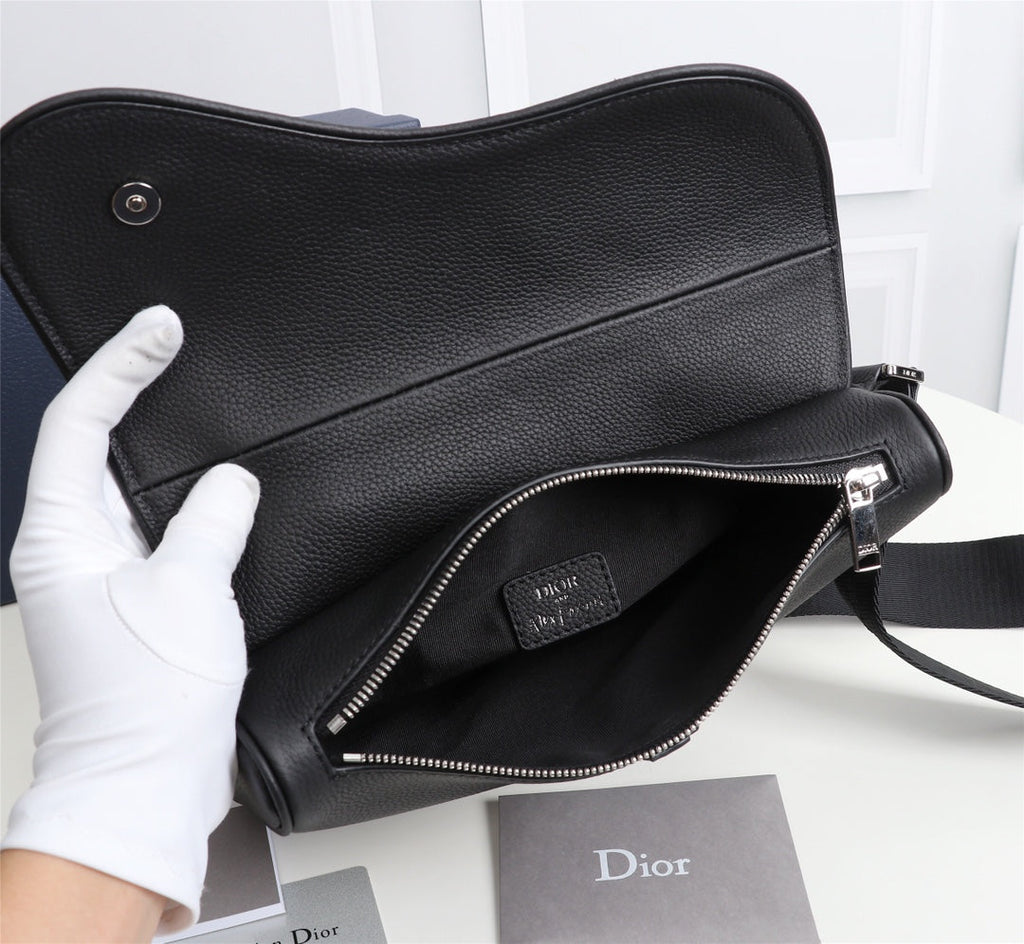 Dior 1ADPO093 Saddle Bag Black Grained Calfskin - 26 x 19 x 4.5 cm / Black - View 8