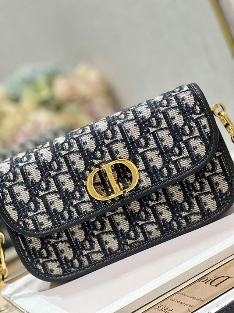 Dior 30 Montaigne Avenue Bag M9260 Blue Oblique Jacquard - Default Title - View 4
