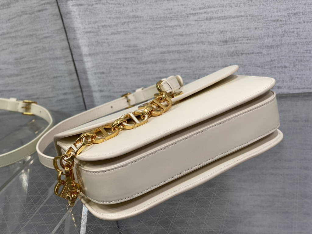 Dior 30 Montaigne Avenue Bag M9260 Dusty Ivory Box Calfskin - Default Title - View 5