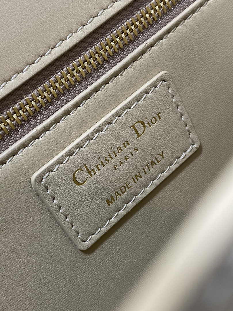 Dior 30 Montaigne Bag Apricot Box Calfskin M9203 - Default Title - View 9
