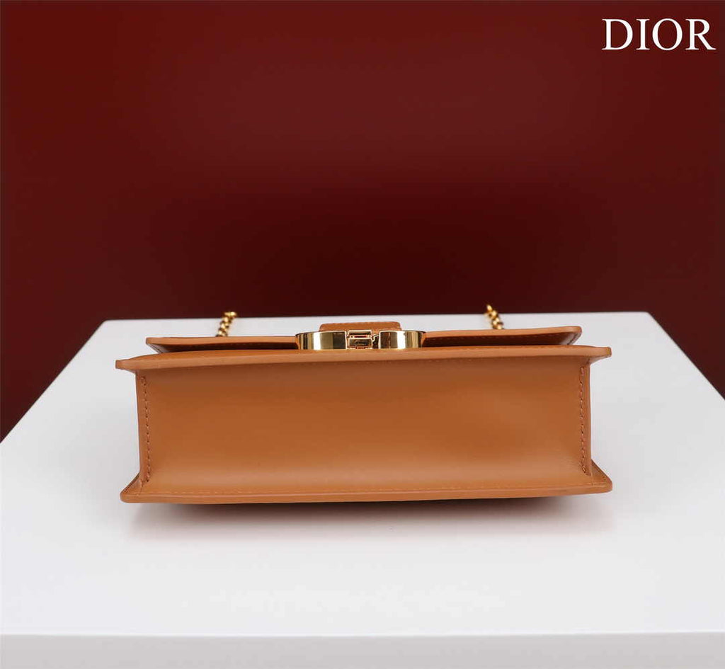 Dior 30 Montaigne East-West Bag with Chain M9334 Brown Calfskin - Default Title - View 4