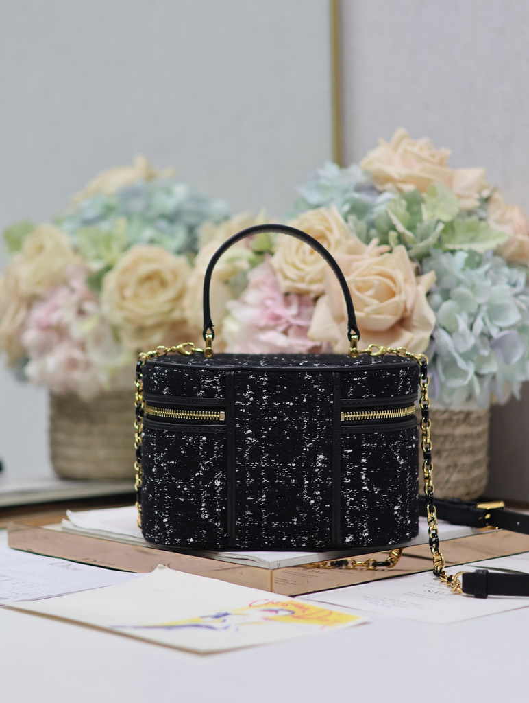 Dior Caro Small Vanity Case S5196 Black Dior Oblique Jacquard - Default Title - View 5