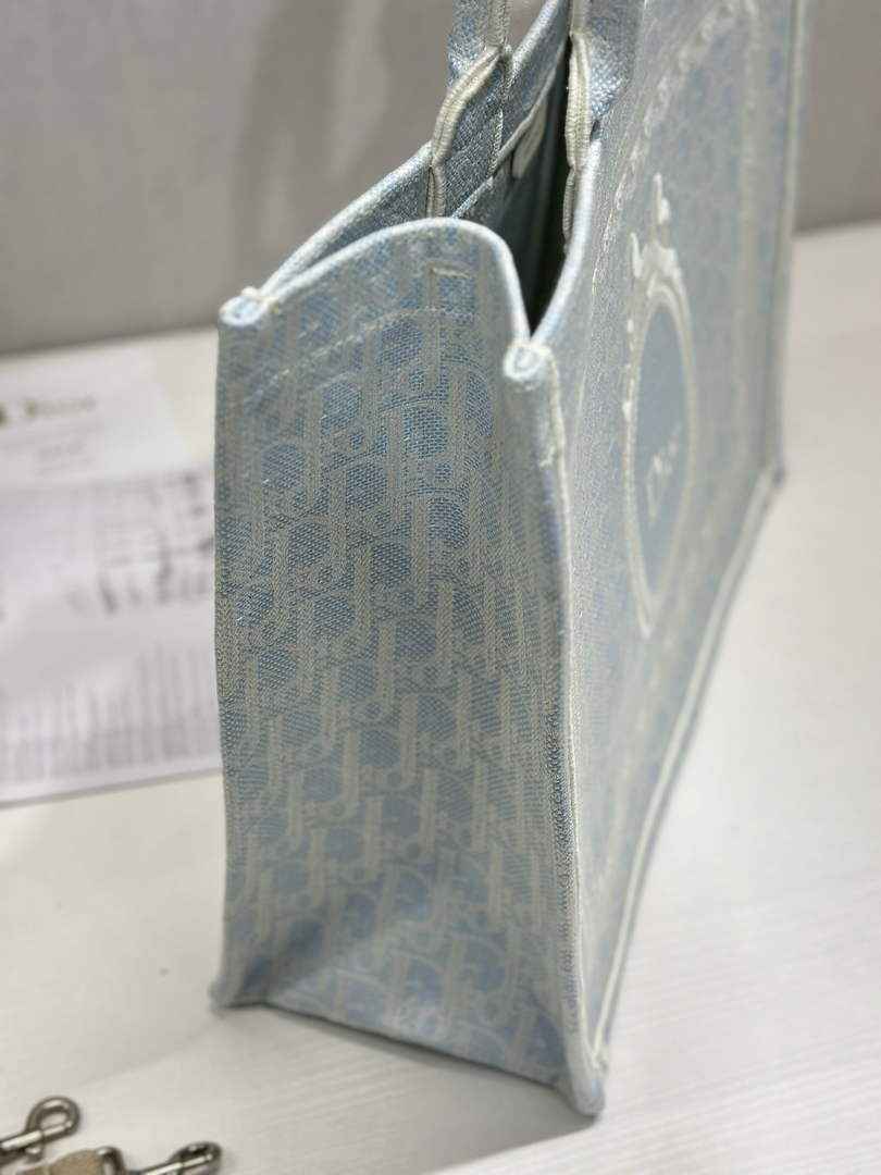 Dior Large Book Tote – Soupir Blue Oblique with Lace - Default Title - View 4