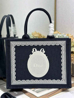 Dior Medium Book Tote with Strap – Navy Oblique with White Lace - Default Title - View 1