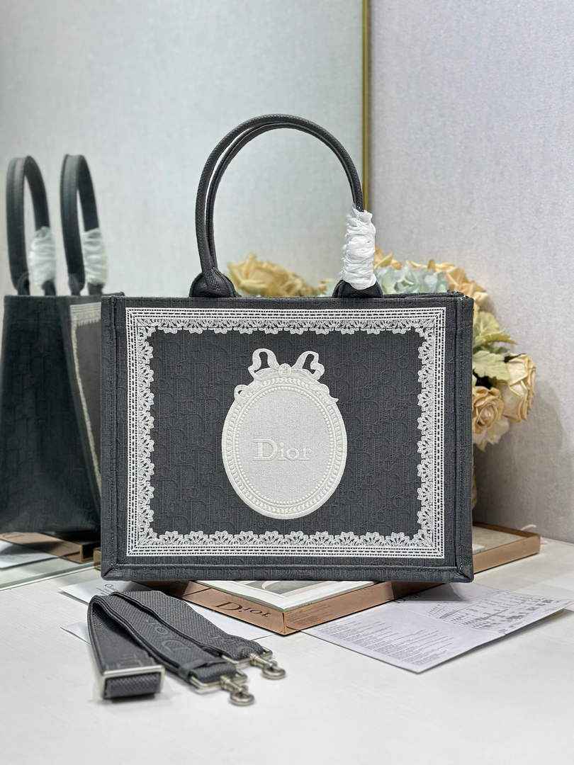 Dior Medium Book Tote with Strap – Black Oblique with White Lace - Default Title - View 3