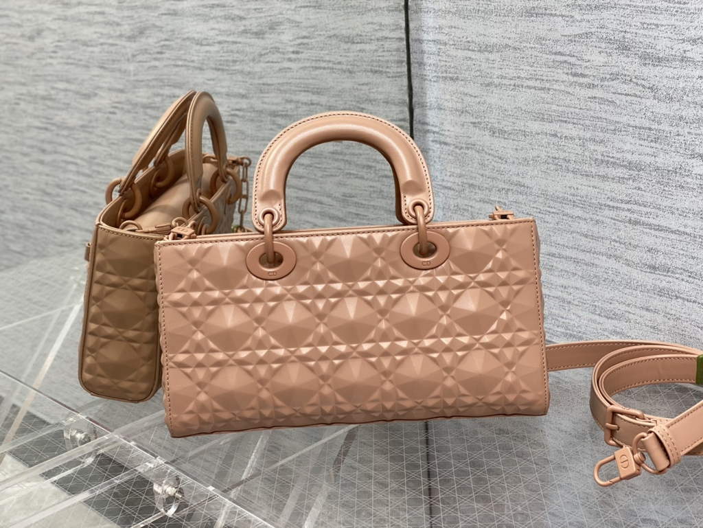 Dior M0540 Medium Lady D-Joy Bag Pink Cannage Calfskin with Diamond Motif - Default Title - View 6