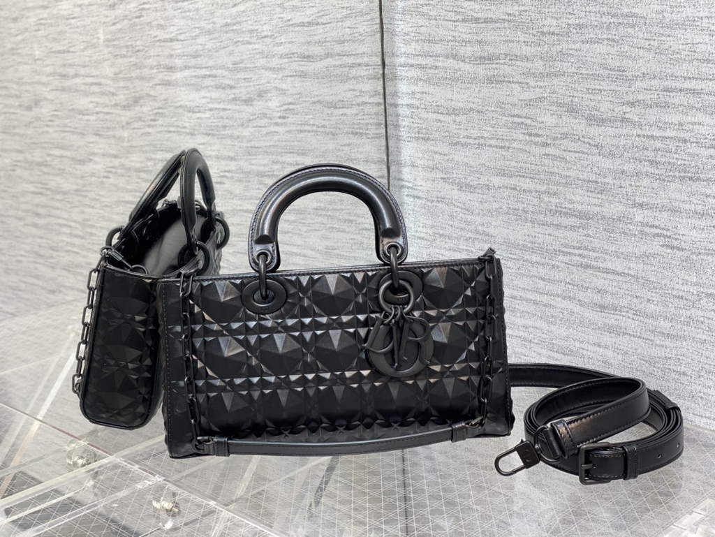 Dior M0540 Medium Lady D-Joy Bag Black Cannage Calfskin with Diamond Motif - Default Title - View 1