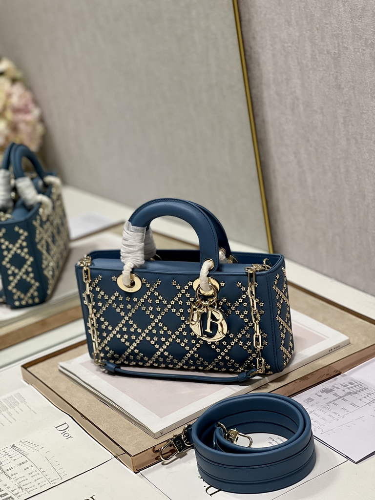 Dior M0540 Medium Lady D-Joy Bag Blue Lucky Star Cannage Lambskin - Default Title - View 3