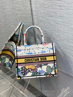 Dior M1265 Small Book Tote Latte Dior Ciel de Rêve Embroidery - Default Title - View 1