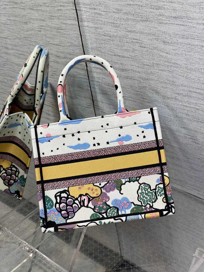 Dior M1265 Small Book Tote Latte Dior Ciel de Rêve Embroidery - Default Title - View 2