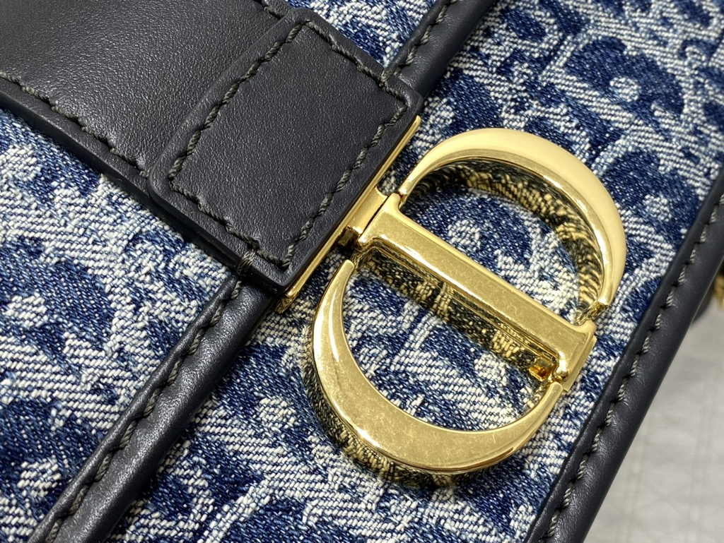 Dior 30 Montaigne East-West Bag with Chain M9334 Blue Denim Dior Oblique Jacquard - Default Title - View 7